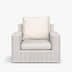 White Wicker Outdoor Lounge Chair