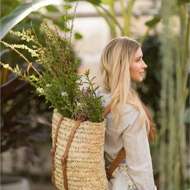 The Best Stylish Bags and Baskets for Farmers Markets Decor Trends Design News HGTV