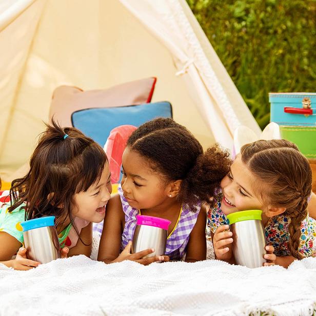 Enjoy picnics with @popyum insulated kids' cups - perfect to keep