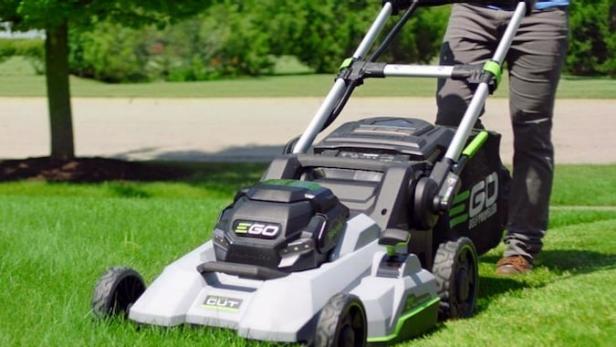 The Best Lawn Mowers Under $750 for Every Yard