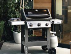Grilling season is coming in hot! Find out which gas grill is the best fit for your space, and discover important details to look for before buying.