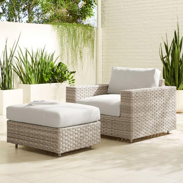 12 Best Wicker Patio Sets In 2021, Wicker Patio Furniture Set Outdoor Chairs With Ottomans