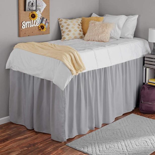 14 Best Dorm Bedding Sets For College, How To Put A Headboard On Dorm Bed Sheets Xl