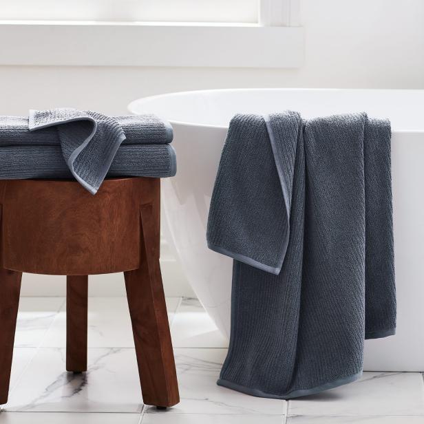 These Bath Towels with 36,000+ Five-Star  Ratings Are on Sale