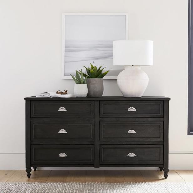 Dresser Accessories And Decor Ideas, How To Decorate Top Of Tall Dresser