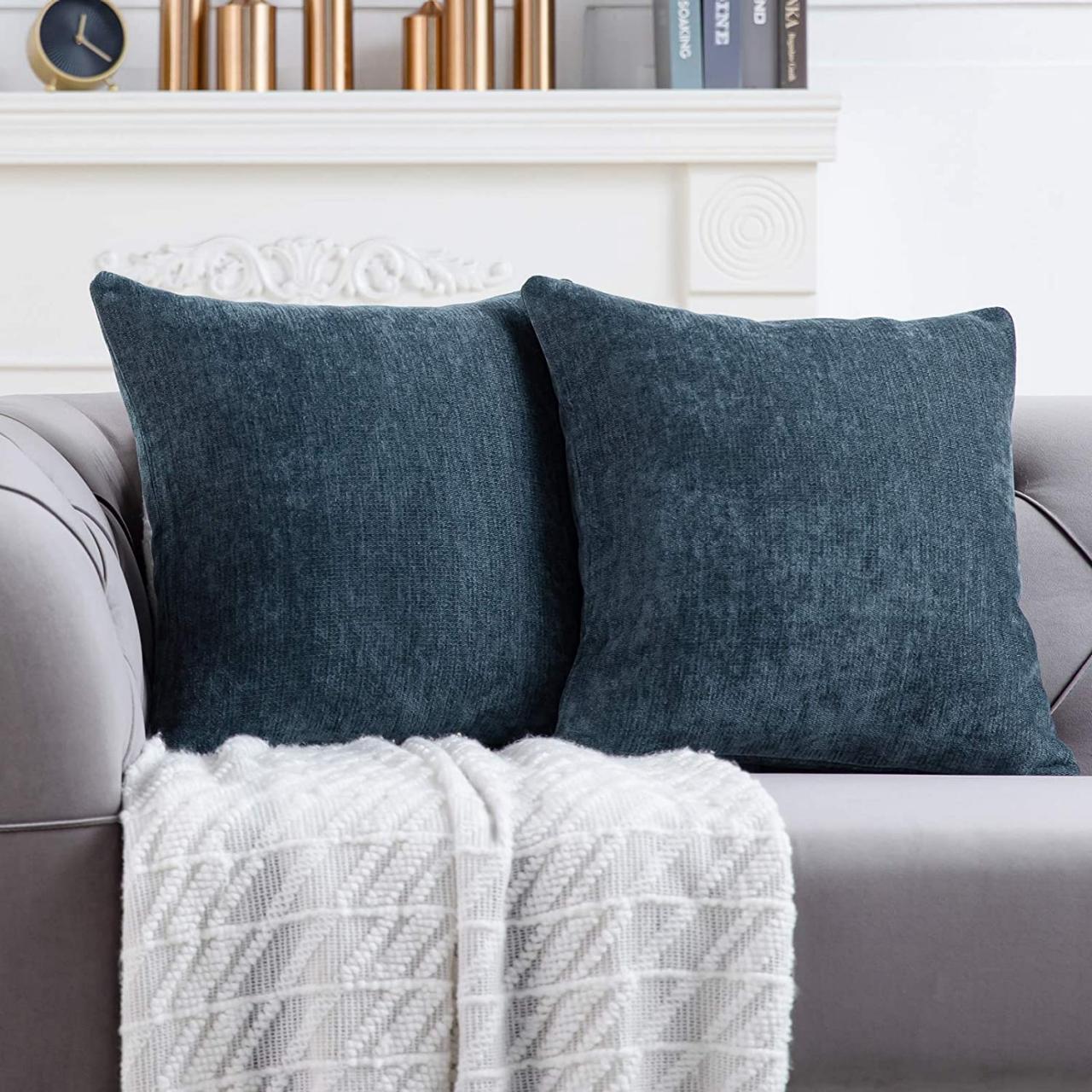 19 Best Decorative Couch Pillows At Target 2022
