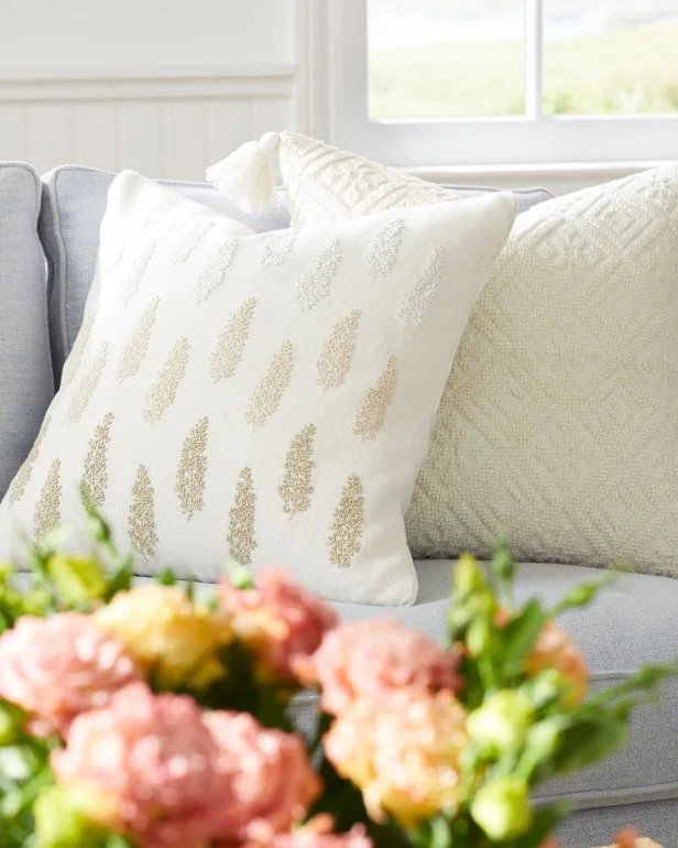 Best Online Stores for Throw Pillows Best Throw Pillows 2022 HGTV