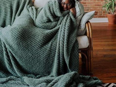 The Best Blankets, Reviewed by HGTV Editors