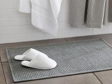 Keep your space comfy and clean with these top-rated, non-slip bath mats.