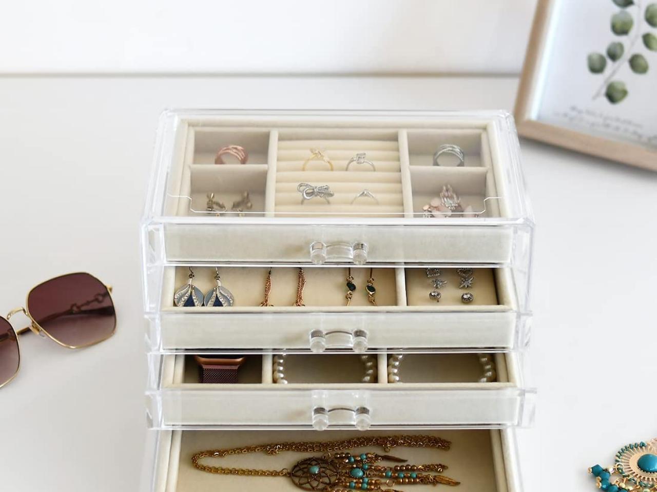 Small Jewelry Box, Mini Jewelry case Double Layer Travel Jewelry Organizer  for Women,Anti tarnish jewelry box for Rings Earrings Necklace,Gifts for  Girls 