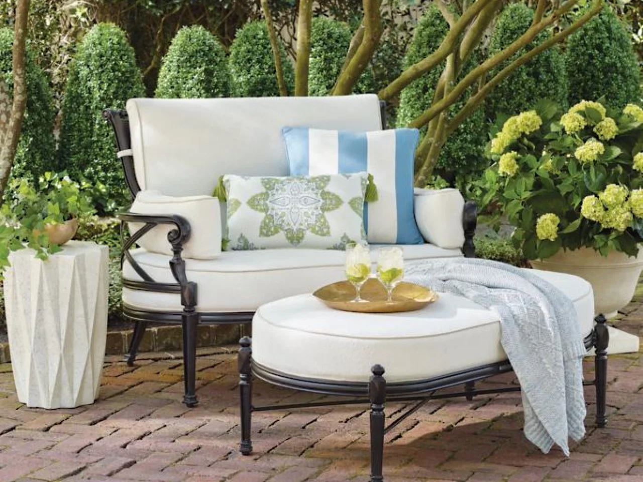 20 Best Frontgate Outdoor Furniture Finds 2022 HGTV
