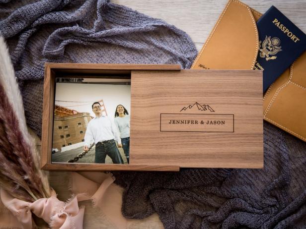 32 Best Personalized Wedding Gifts 2022
