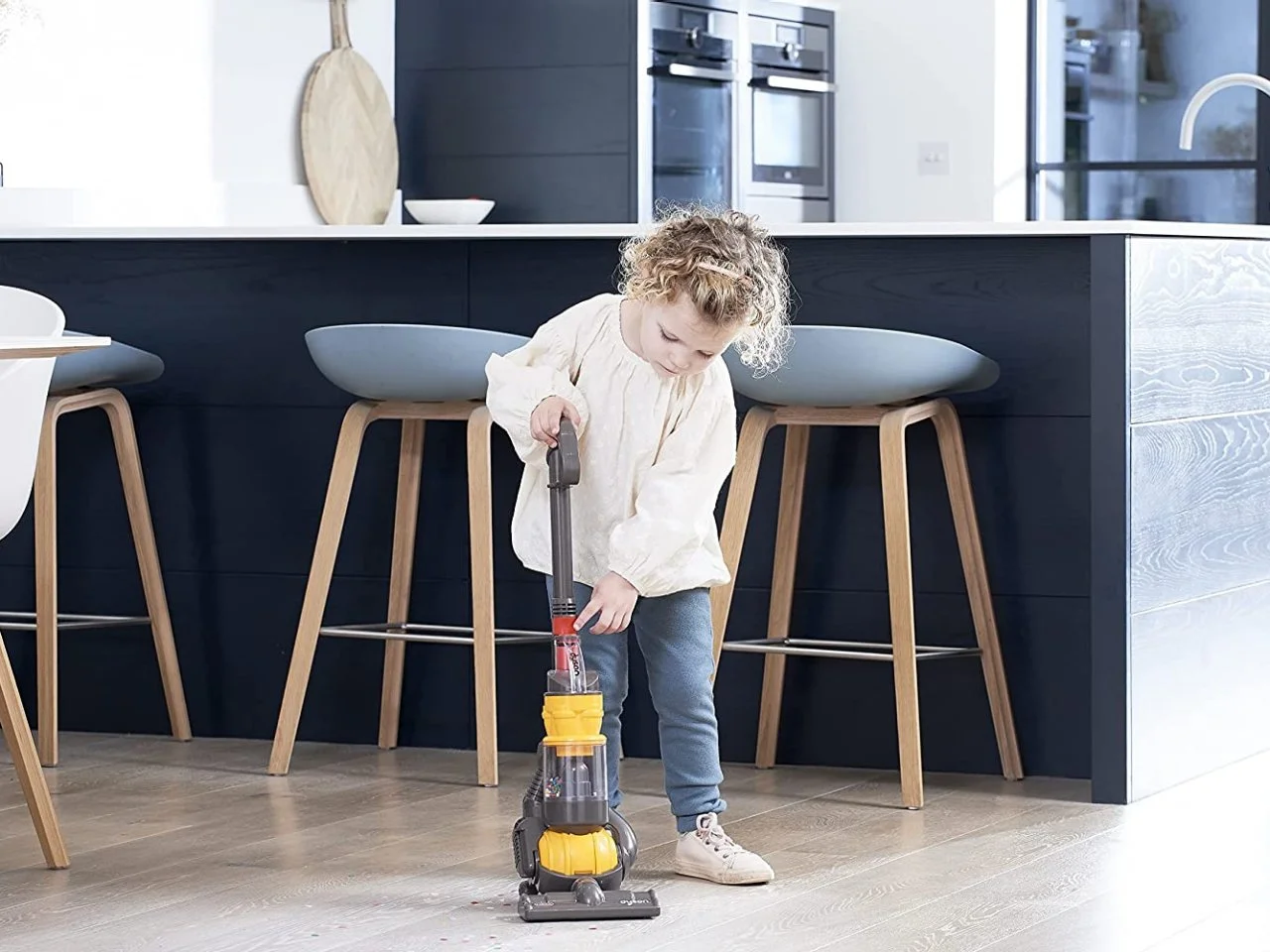 Casdon dyson toy upright vacuum cleaner clearance