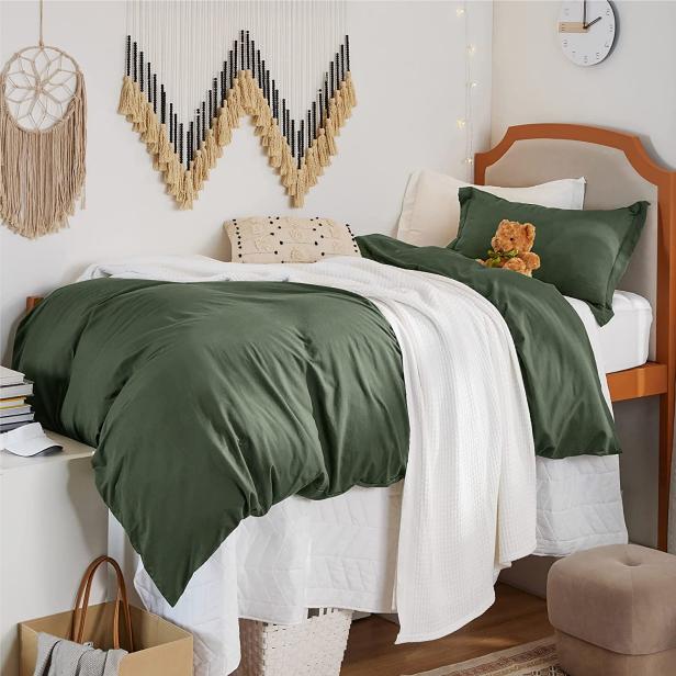 15 Best Dorm Bedding Sets For College, Dorm Room Duvet Covers