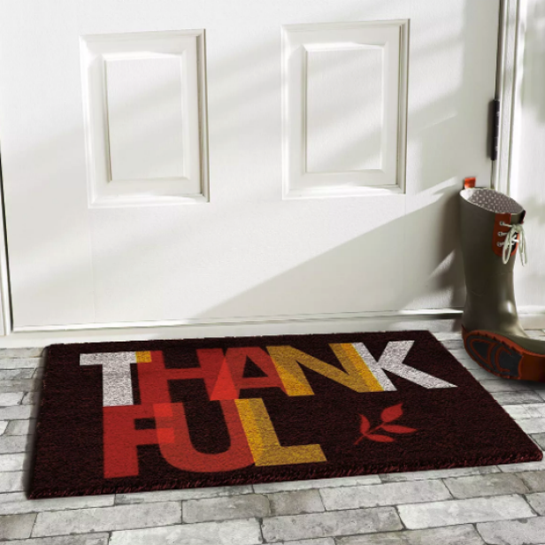 23 Outdoor Doormats to Welcome Fall | Best Fall Doormats 2022 | HGTV