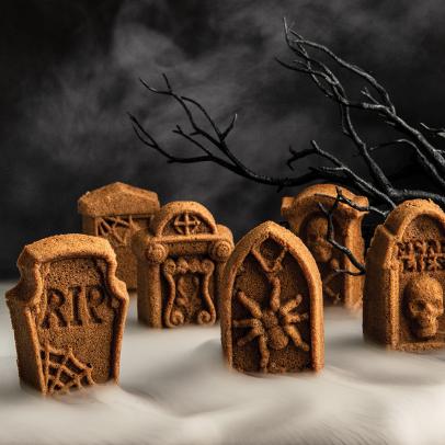10 Best Halloween Cake Pans Cookie Cutters and Bakeware 2022