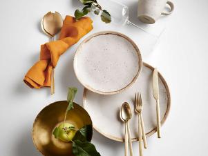 <center>56 Gorgeous Autumnal Accents to Set the Perfect Fall Table