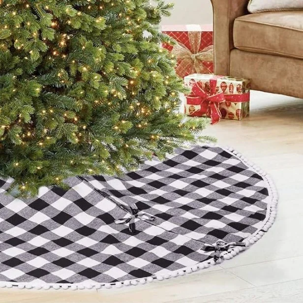 Black white plaid tree skirt clearance