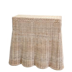 Scallop Console