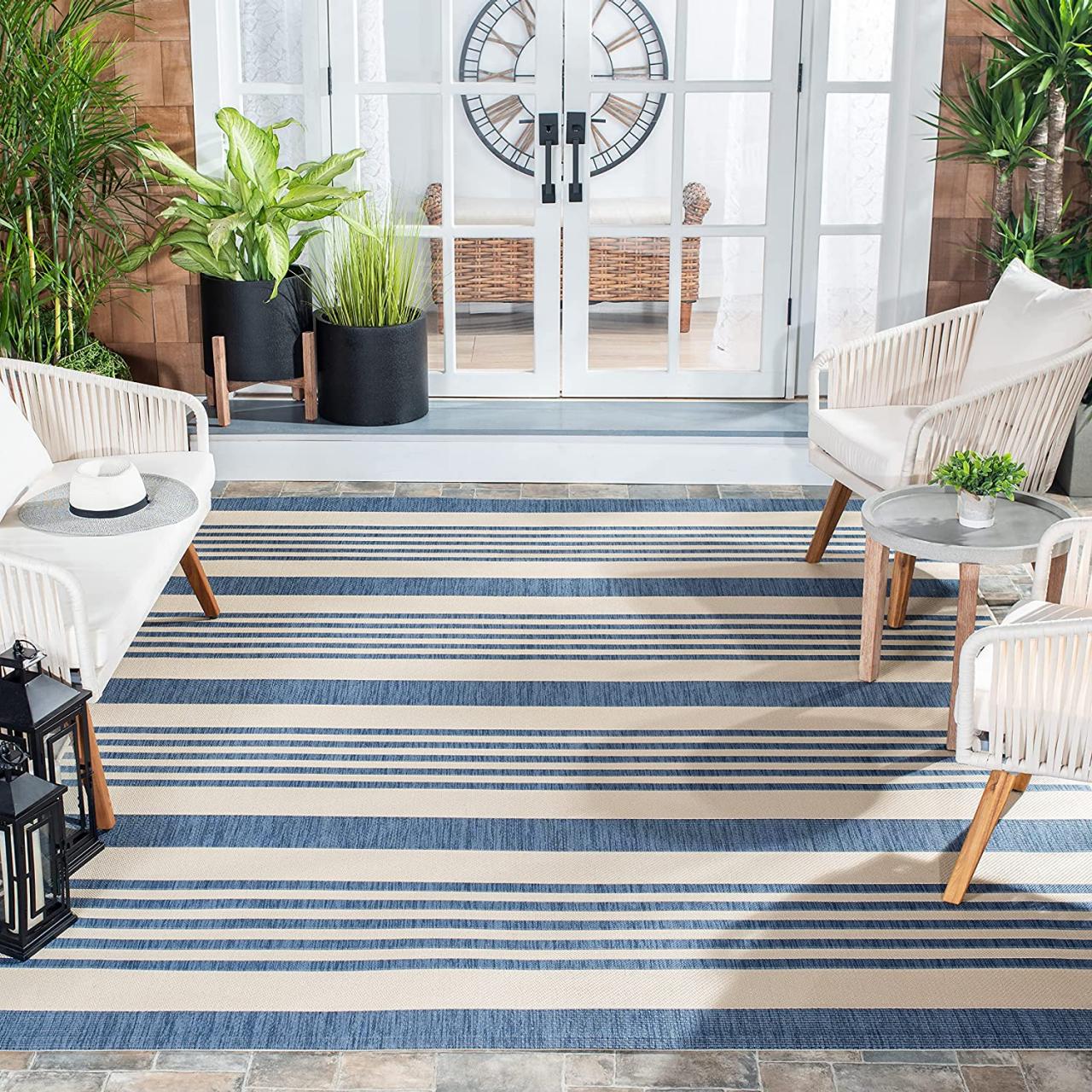 23 Aesthetic Front Porch Rug Ideas