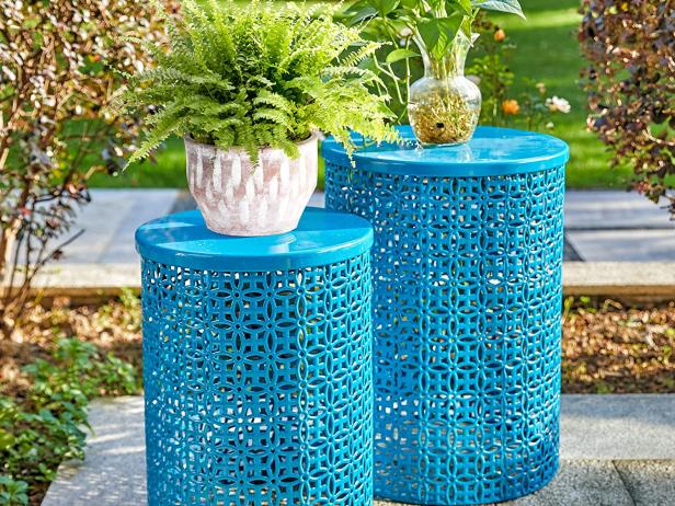 https://hgtvhome.sndimg.com/content/dam/images/hgtv/products/2023/4/12/rx_amazon_nesting-side-tables-set-of-2.jpeg.rend.hgtvcom.616.462.suffix/1681317802505.jpeg