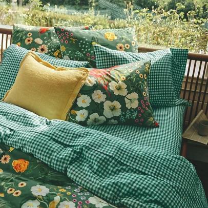 The Best Spring Bedding and Sheet Sets