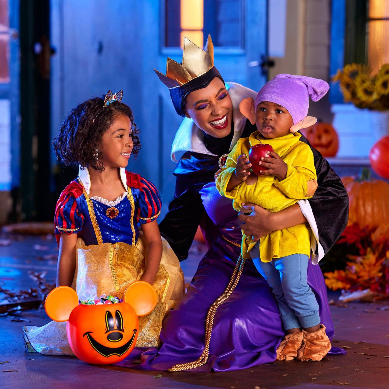 Mom and baby costumes hot sale