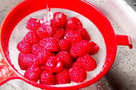 Raspberries: Harvest and Storage