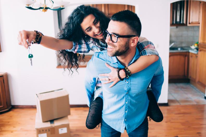 We get it: buying a house for the first time is intimidating. Besides determining what it is you want and how much you can pay for it, there’s the task of sifting through listings in hopes of finding your dream home and a seller that’ll pick you from the crowd. The key to making this unpredictable, life-changing search more bearable is preparation. Two recent buyers and an online listing expert have spilled their ten best tips on going into the homebuying process with confidence, weathering the unpredictabilities and coming out of it all with a place to call home.
