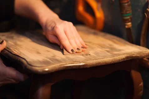 Sandpaper for furniture discount