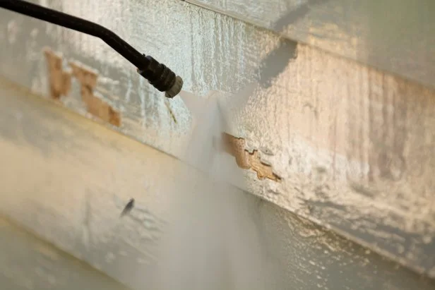 Pressure Washing the side of a house