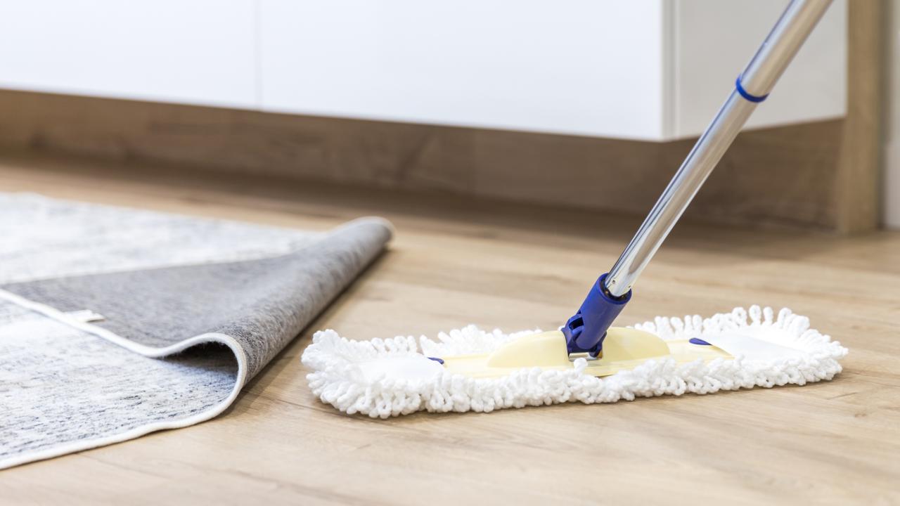 How To Clean Laminate Floors Hgtv