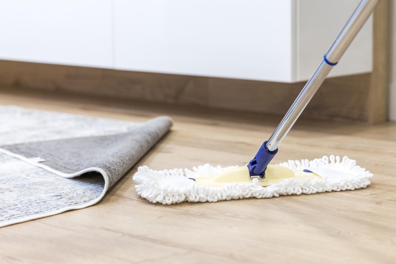 How To Clean Laminate Floors, Easy Way To Clean Laminate Floors