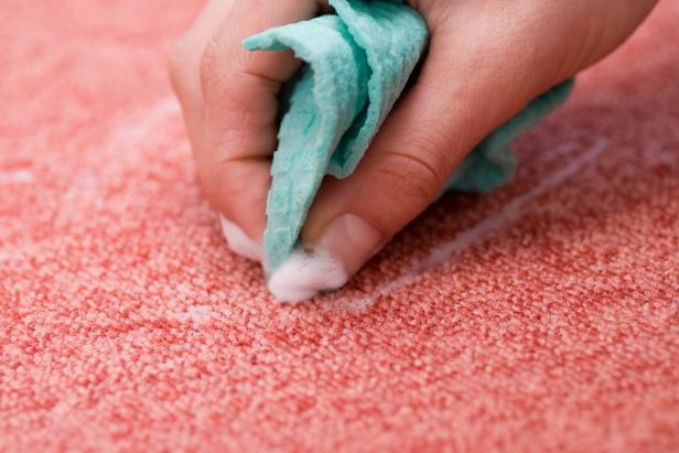 How To Clean Carpets And Rugs Diy, How To Clean Old Wool Rugs