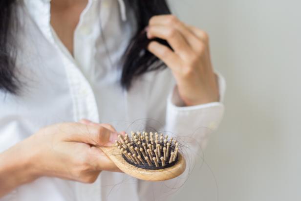 Wooden hairbrushes shouldn't be submerged