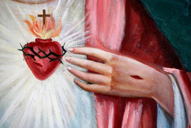 The History of Sagrado Corazon, the Sacred Heart, in Mexican