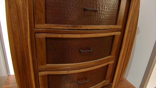 VIDEO]: Bathroom Cabinet Organization Tips