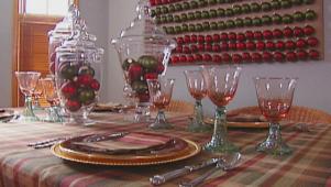 Rustic Holiday Table Setting