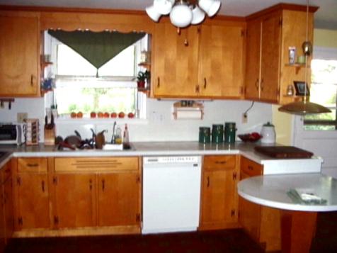 '60s Carpeted Kitchen