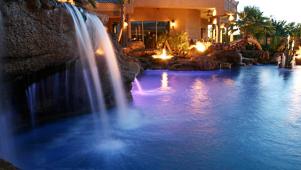 Vegas-Style Pool Resort