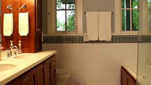 Small-Bath Remodeling Tips