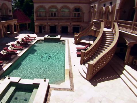 Mediterranean Courtyard Pool