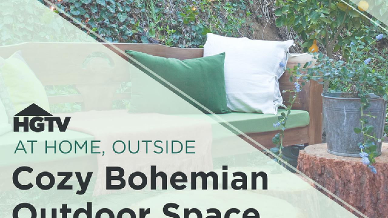 Bohemian Outdoor Living Room and Dining Area Makeover