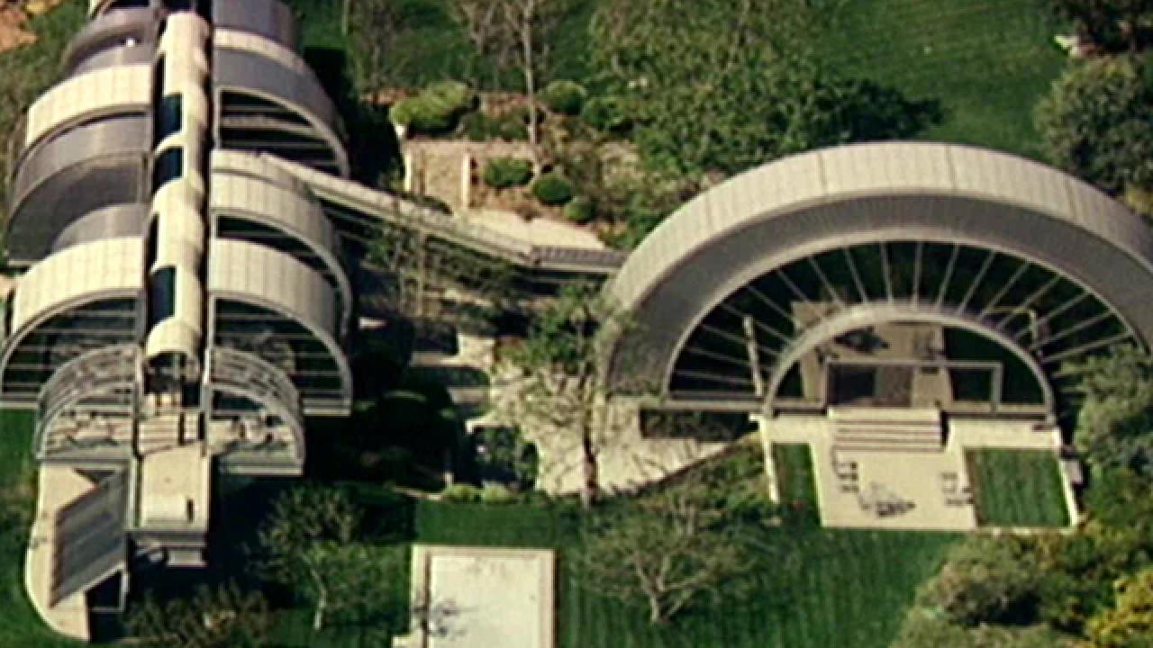 The Spaceship House