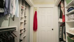 Efficient Reach-In Closet Tips