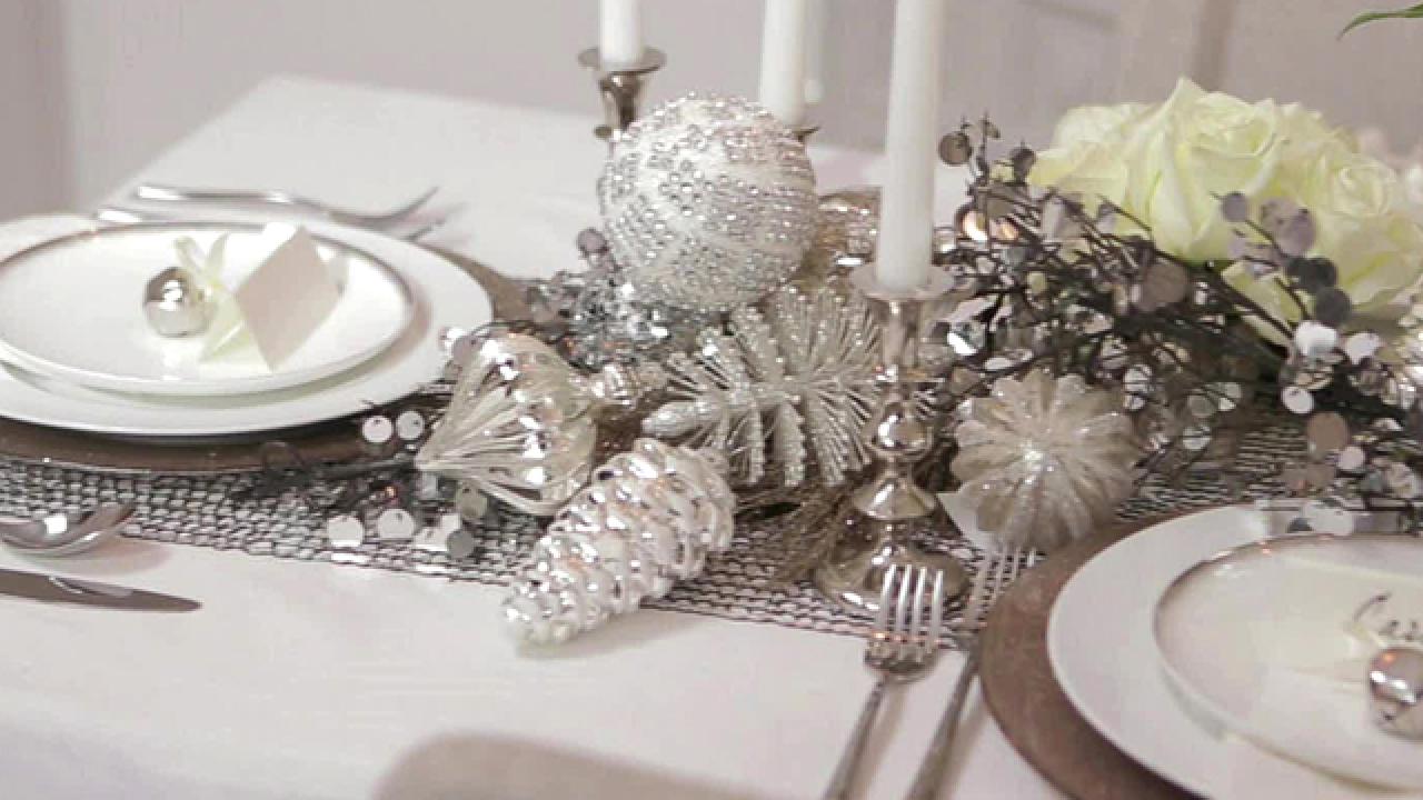 Holiday Dinner Tablescape Ideas