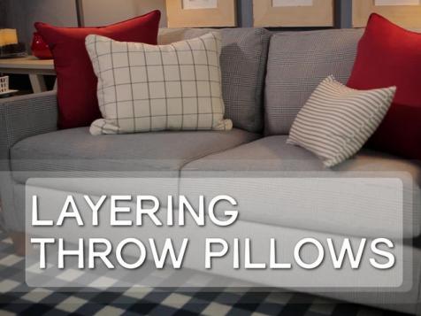 How to Choose Throw Pillows for a Sofa