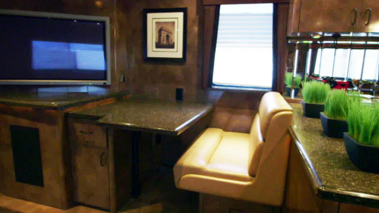 Brad Pitt's Hideaway on Wheels