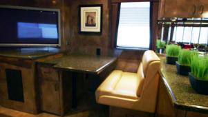 Celebrity Motor Homes Brad Pitt Gwen Stefani More Rv Hgtv