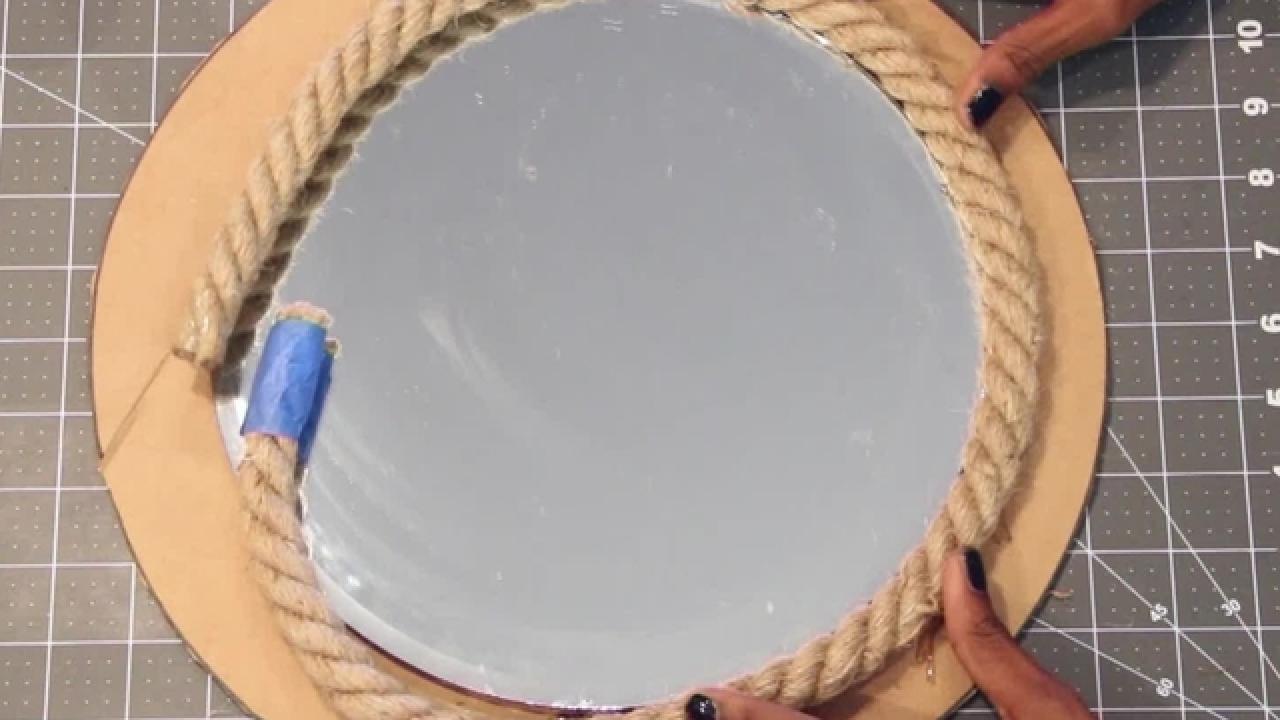 DIY Nautical Rope Mirror